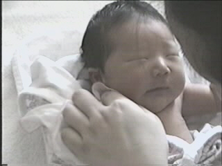 052299_01.JPG (28093 bytes)