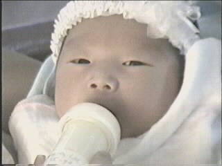 052699_09.JPG (23141 bytes)