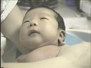 052899_09.JPG (23141 bytes)