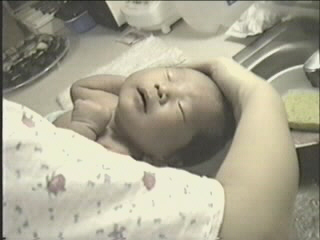 052899_09.JPG (23141 bytes)